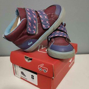 NEW with box See Kai Run, Kids Boy's Dean Adapt (Toddler/Little Kid), Size 8